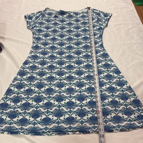 Title Nine Womens Medium Abstract Short Sleeve Athletic Mini Dress Athleisure - Picture 7 of 8